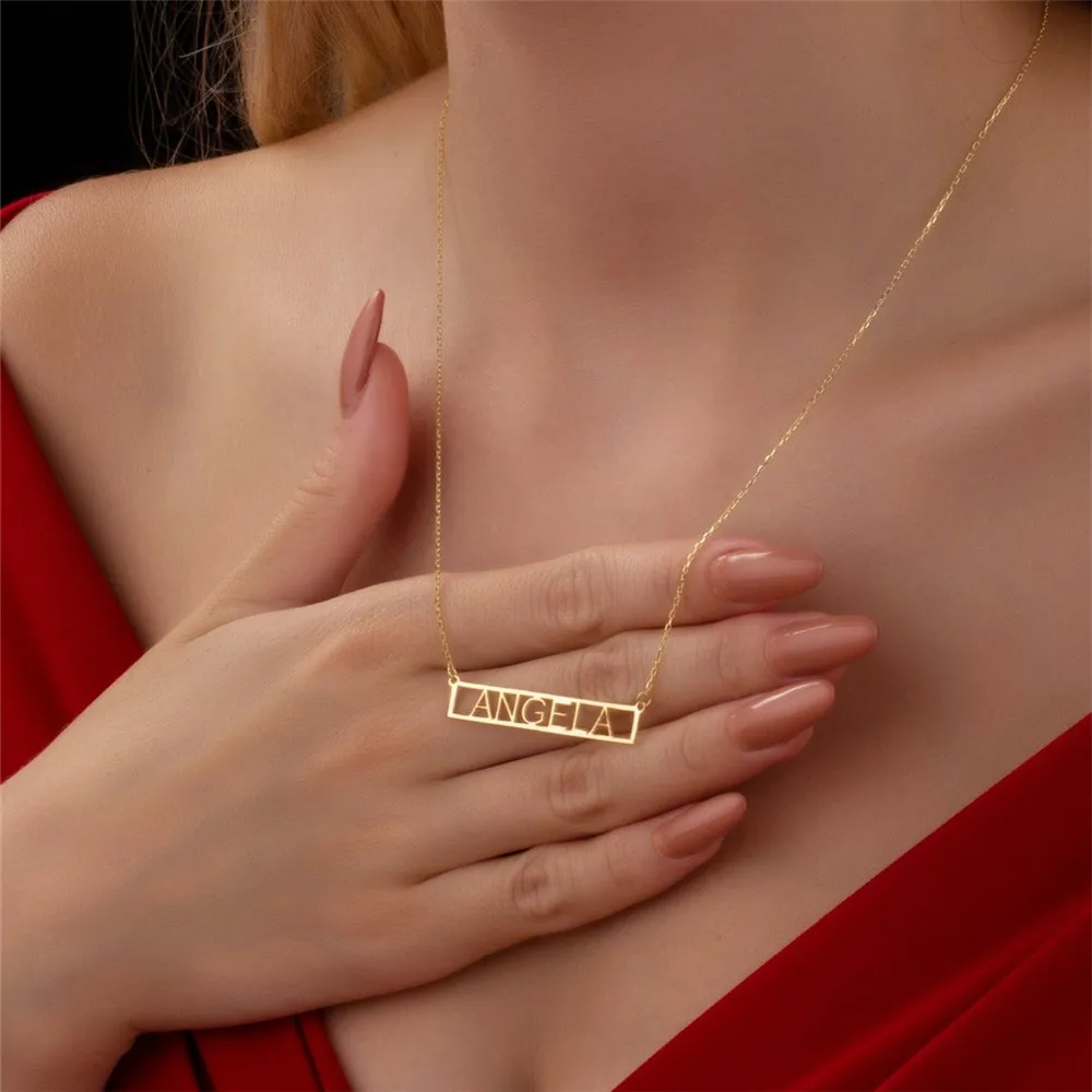 

Custom Bar Name Necklace for Women Personalized Letter Nameplated Necklace Stainless Steel Necklace for Mom Christmas Gifts
