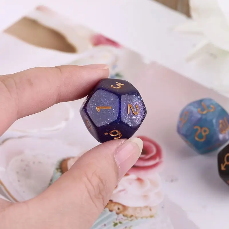 

New 3pcs/set Dichromatic D12 Polyhedral Astrology Dices for Constellation Divination