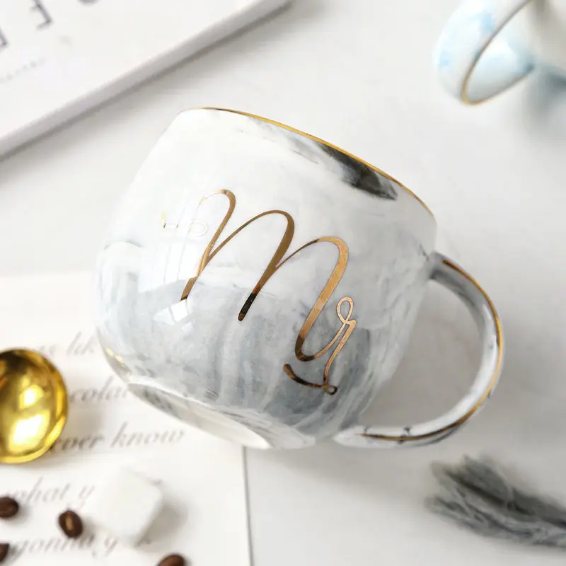 Креативная мраморная керамическая чашка пара на чашке с золотым боковым
