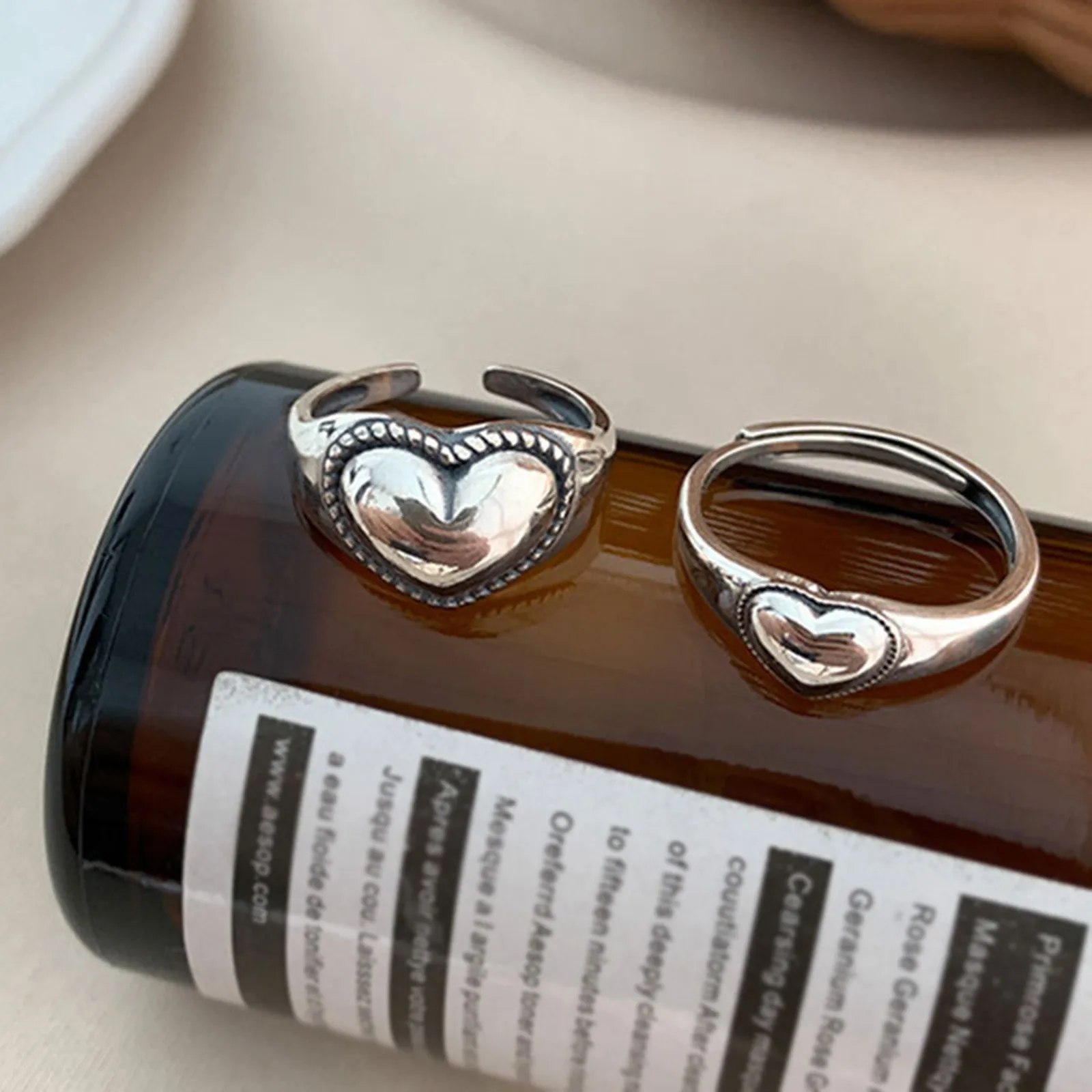 Кольцо регулируемое в виде сердца для женщин и девушек |