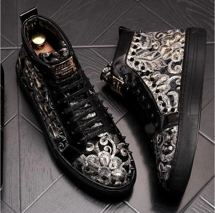 

Luxury rivet men shoes designer sneakers spikes high tops shiny punk men Casual shoes Platform shoes Ankle boots
