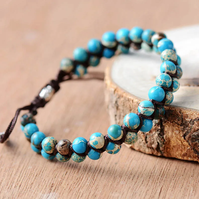 Мужской браслет с натуральными бусинами плетеный для запятстья ручной работы