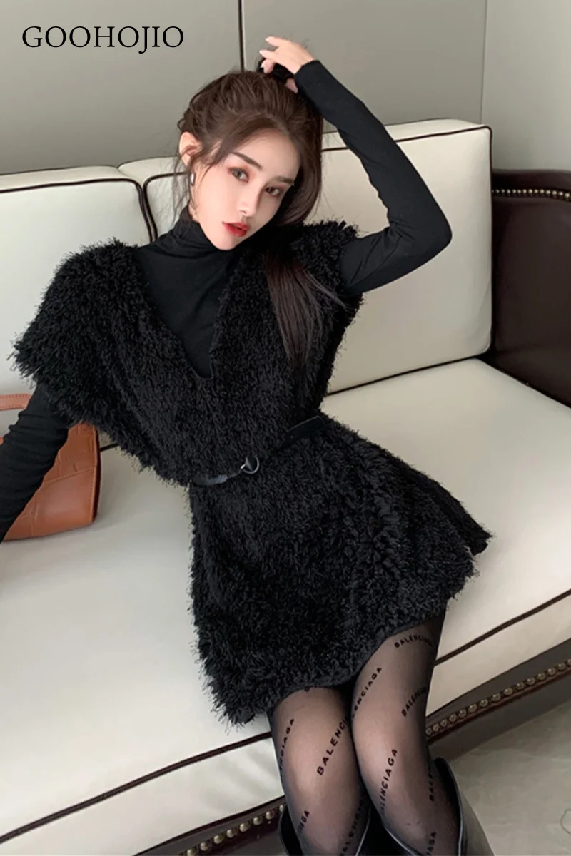 

GOOHOJIO Sweater Vest Women Solid V-neck Loose Plus Size Classic Elegant Office Ladies Vests Ulzzang Chic Leisure New Knitting