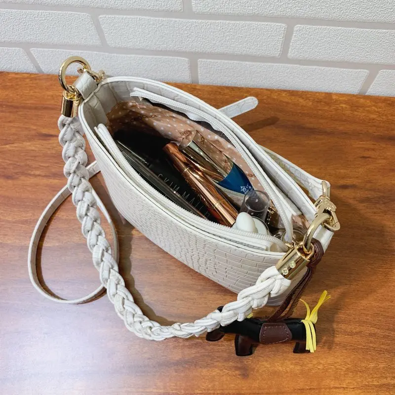 

Crocodile pattern Luxury Women Shoulder Bags Bucket Crossbody Bags For Women Messenger Bag Ladies 2021 Women Handbags Designer