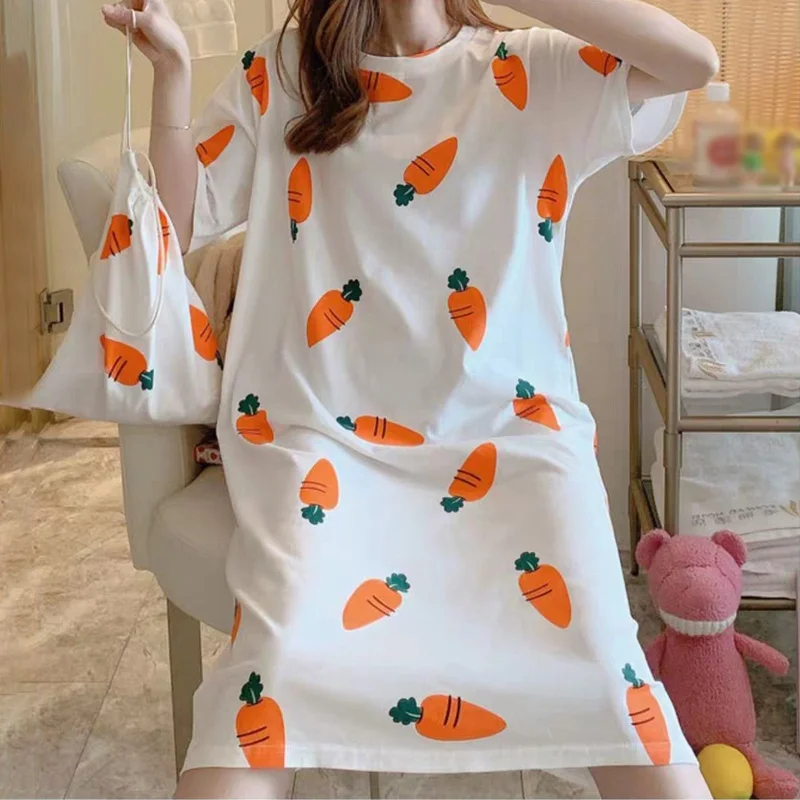 

Women's Sleep & Lounge