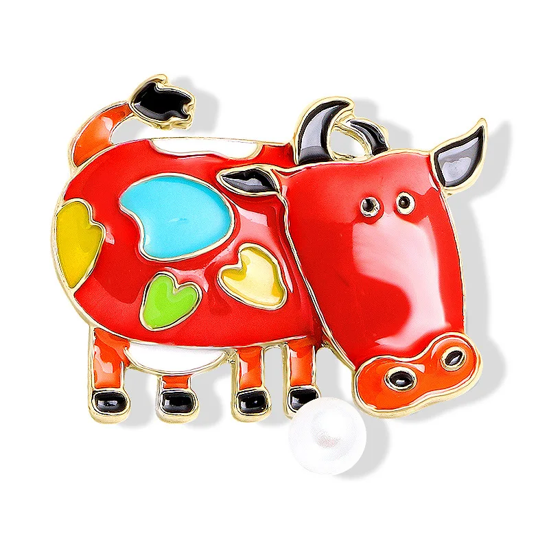 

Simulated Pearl Cow Cattle Enamel Brooches For Women Men Bull Ox Animal Casual Brooches and Pins Jewelry New Year Gifts
