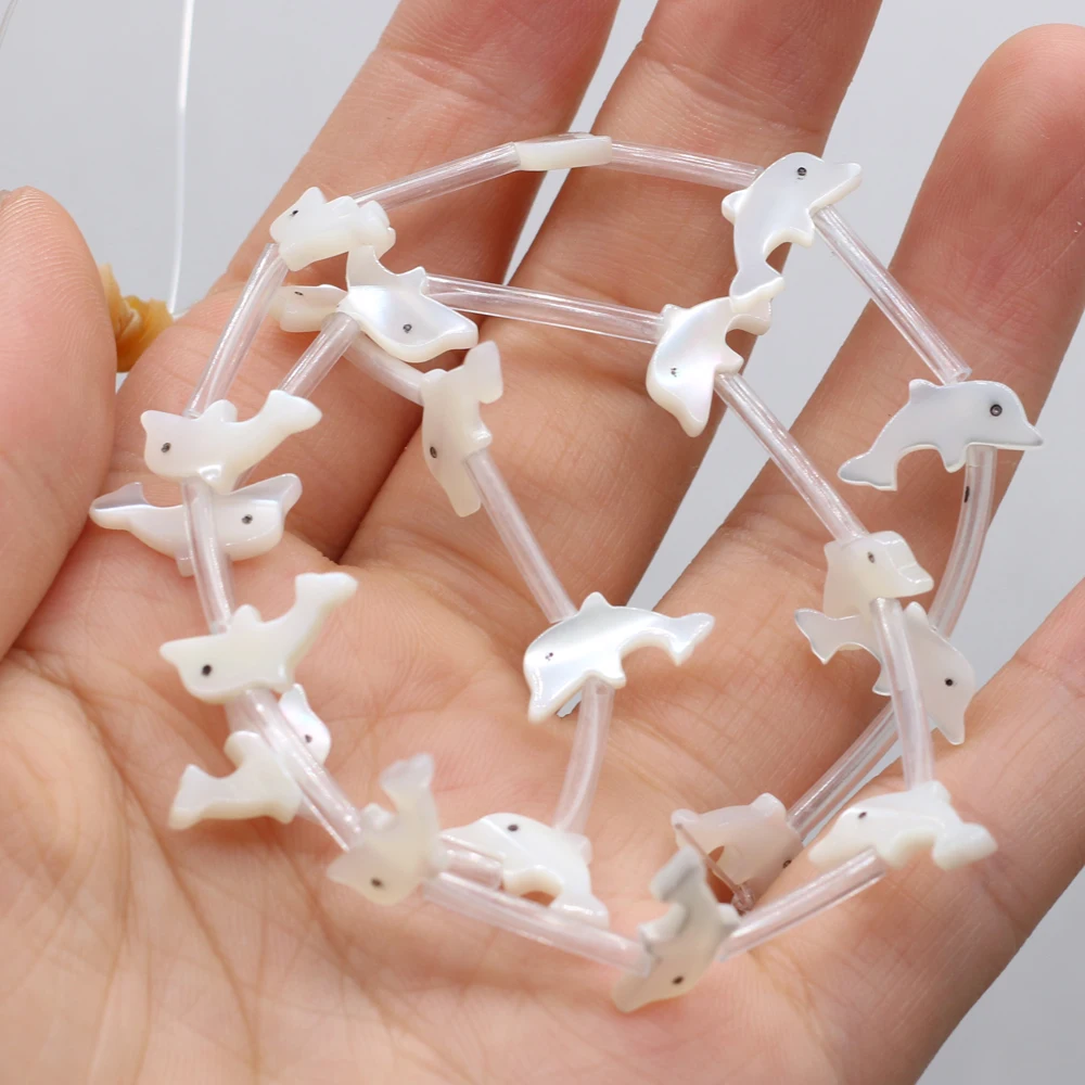 

2021 New Hot Sale Natural Shell Sea Water Dolphin Shape 20/piece Loose Beads Hole for Making Jewelry Necklace Bracelet 7x12mm