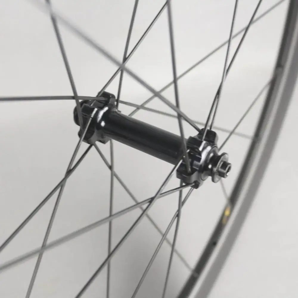 2020 Углеродные дорожные колеса. Выберите шесть переплетений. Стойка 1432 спицы.