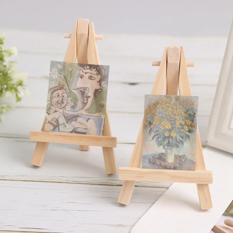 

1Set Dollhouse Miniature Wood Painting Easel+Random 3Pcs Oil Painting Stickers