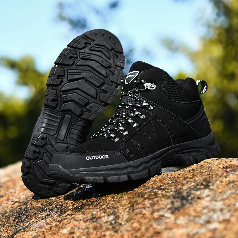 Outdoor Hiking Boots High Top Men Non-slip Walking Hiking Shoes Mountain Climbing Sport Boots Hunting Mens Sneakers Snow Boots