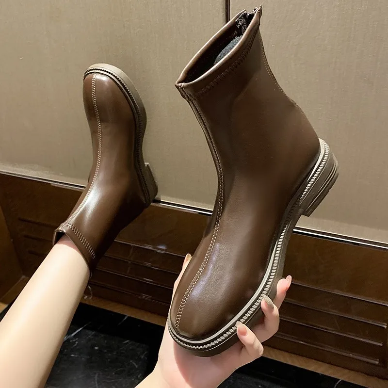 

Women's Short Boots Solid Color Zipper Thick-soled Non-slip Martin Boots Comfortable and Lightweight Waterproof Snow Boots 2021
