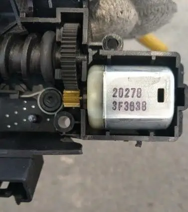 Для EcoSport багажник замок багажника мотор крыло Тигр лиса фу Ruisi багаж острая граница хвост коробка крышка замок машина OEM двигатель