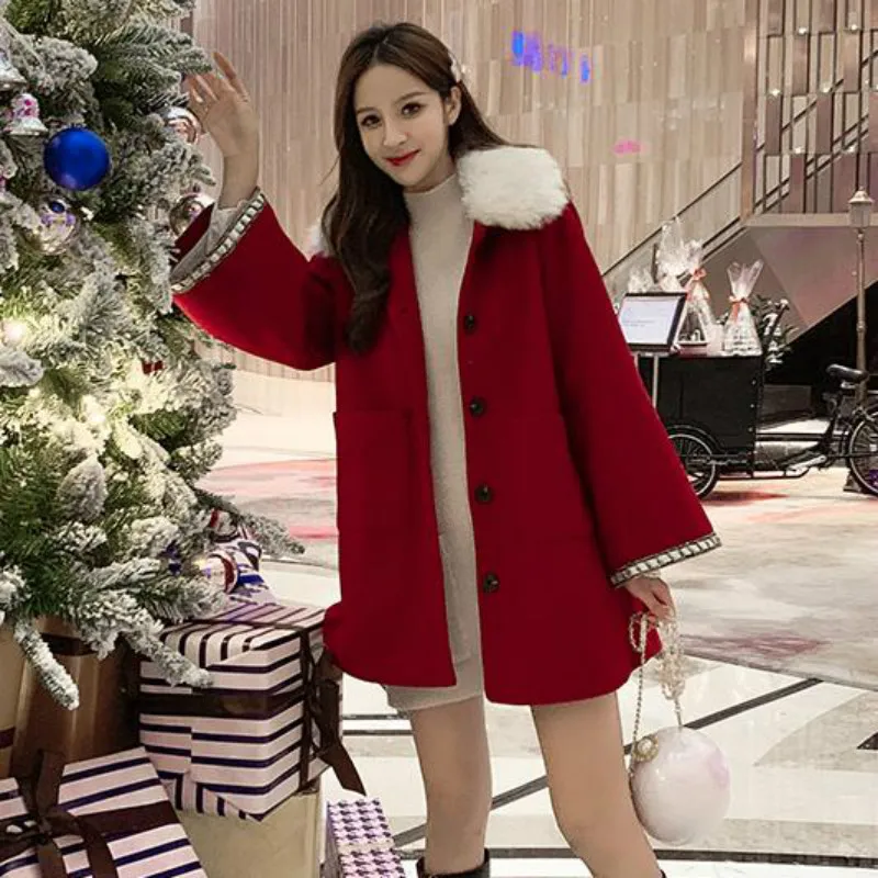 

2020 Women Autumn Winter Red Loose Single Breasted Wool Coat Jacket Thicken Fur Collar Christmas Overcoat Flare Sleeve Cloak