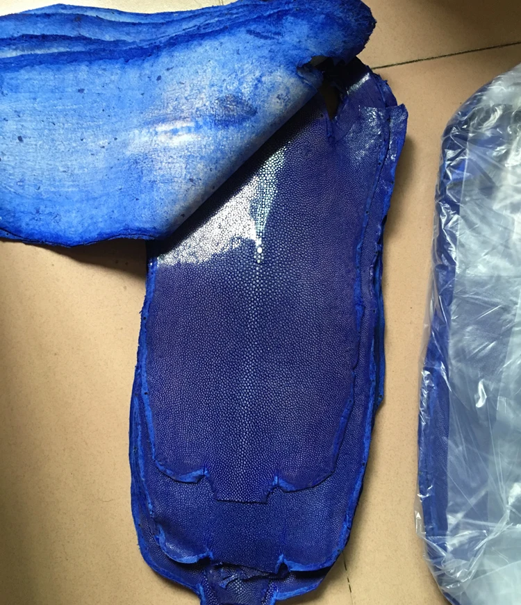 

Genuine Rare special skin natural pearl fish leather dark blue devil skin, large sizeManta Ray Fish Skin for bag belt diy
