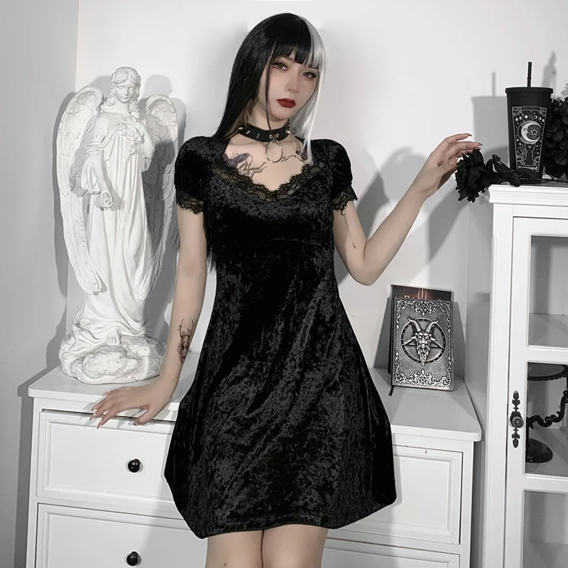 

Women Dress Gothic Lolita Bandage Black Dress Vintage Lace V Neck Sexy High Waist Short Sleeve Mini Dresses Velvet A Line Dress