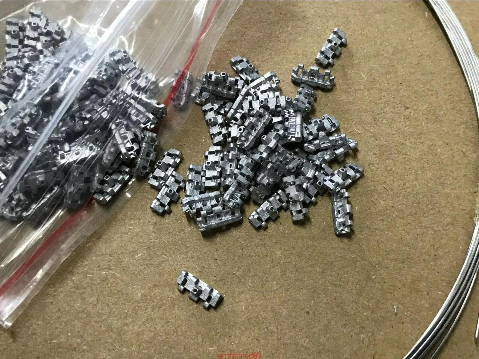 Металлическая гусеница R-Model 1/35 35111 для немецкой Panzer I C VK601 |