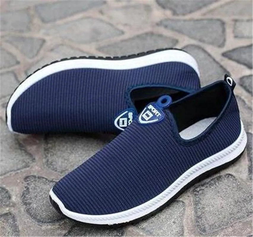 

Mesh Flat Sport Running Shoes 2021 Casual Trend Lightweight Walking Shoes Men Sneakers