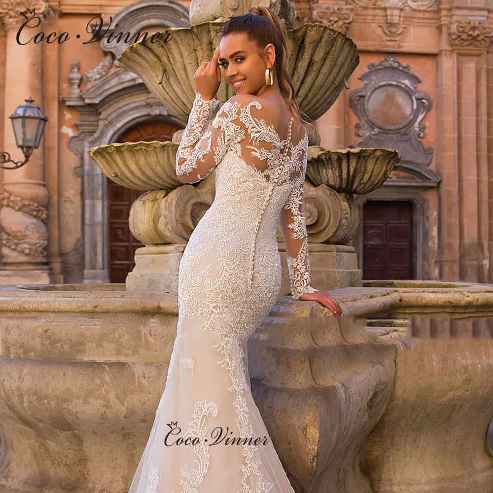 Винтажное платье с длинным рукавом на пуговицах изящной вышивкой женское