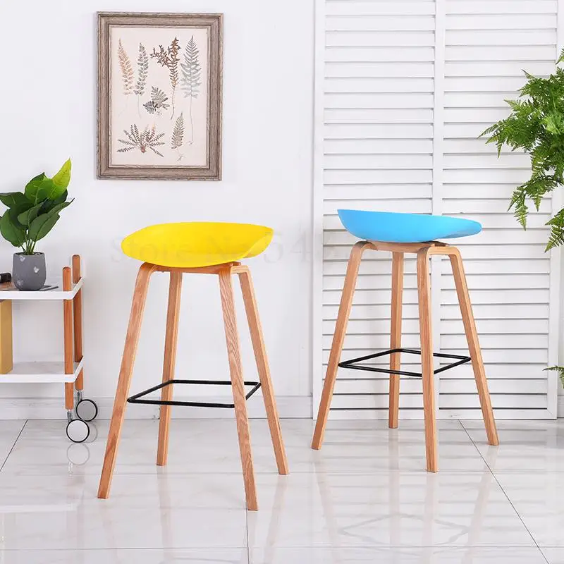 Скандинавские современные минималистичные барный стул из массива дерева