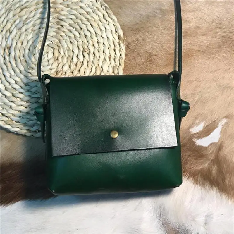 

Bestform Genuine Leather Ladies Mini Bags 2021 New Handmade Cowhide Vintage Small Bag Simple Solid Color Shoulder Messenger Bag