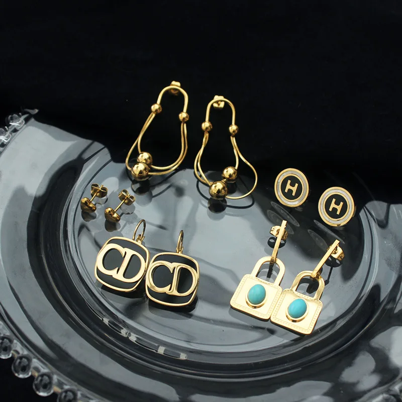 

Letter Titanium Steel Earrings CD Word H Word Earrings For Women Korean Statement Earrings Luxury For Girlfriend Party Gifts