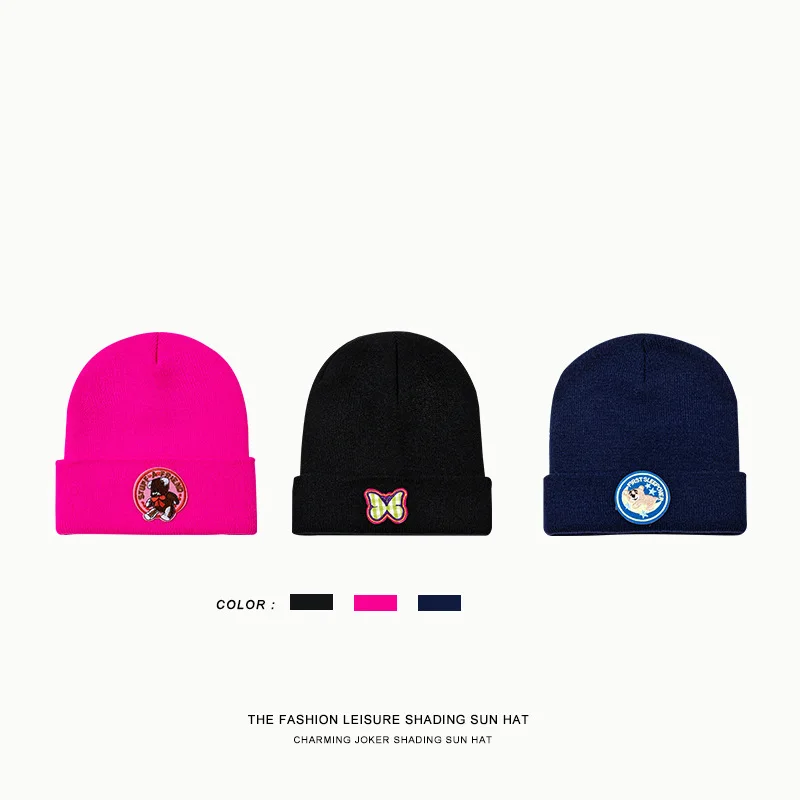 Новинка Осень-зима 2021 модная трендовая трикотажная шапка с милым медведем и