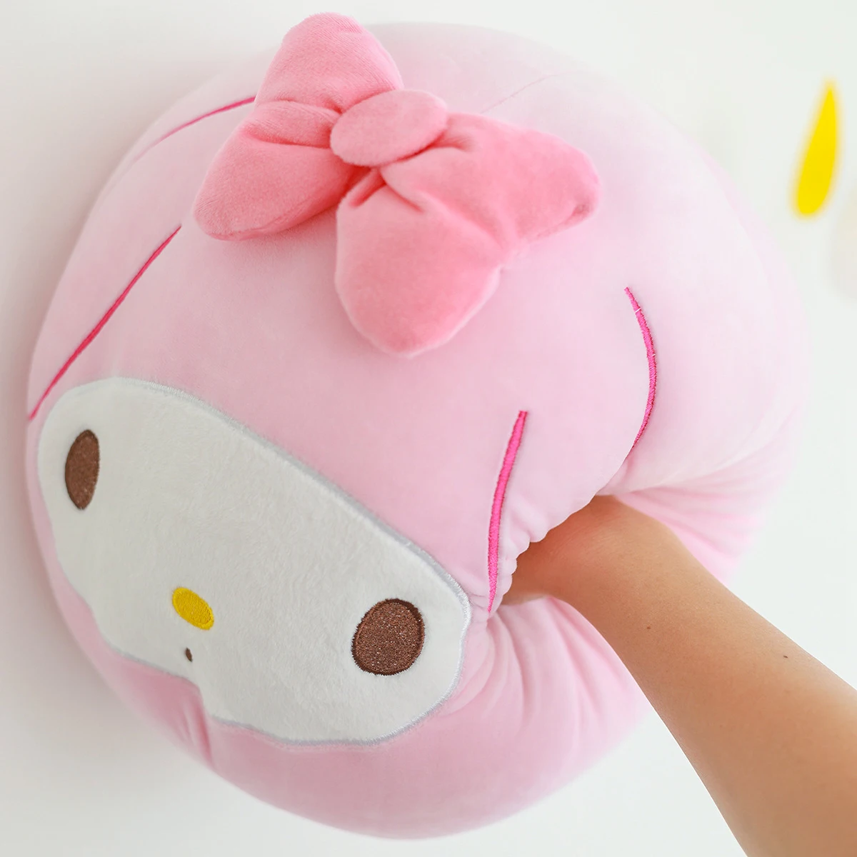 

New Style Kawaii Cinnamorol Round Pillow Melods Dog Stuffed Doll Plush Toy Home Bedroom Decoration Give Girls Cute Gifts