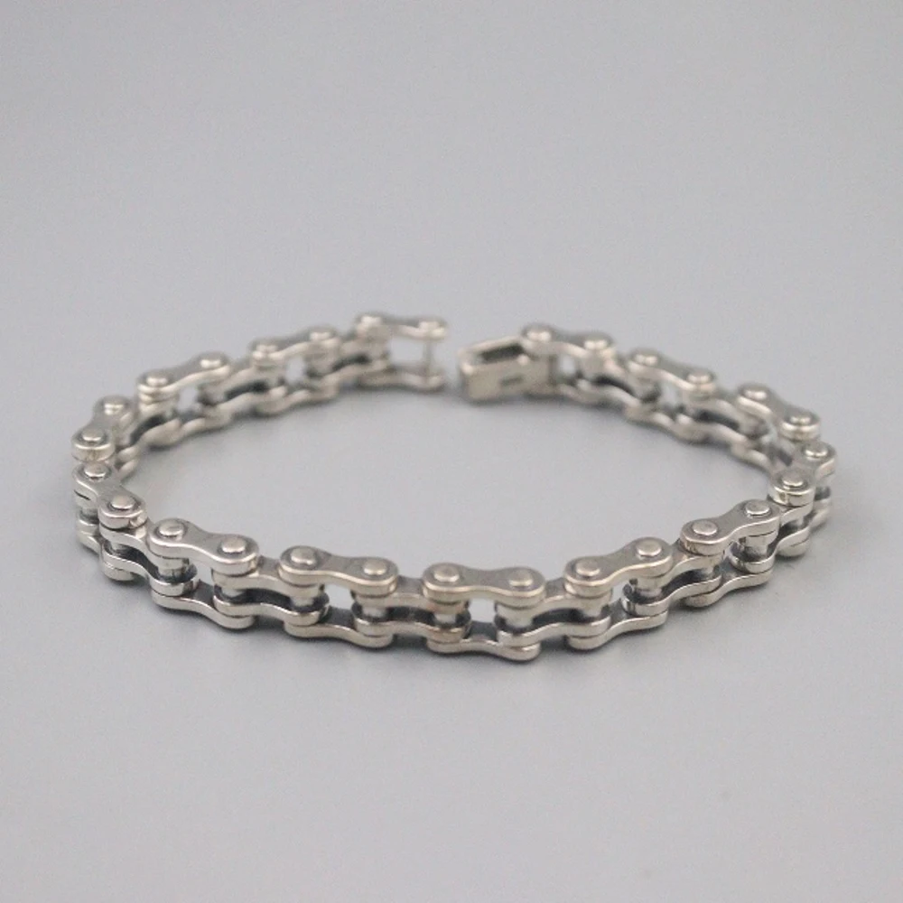 

Браслет из серебра 10 мм шириной, 47-48 г/18,5 см