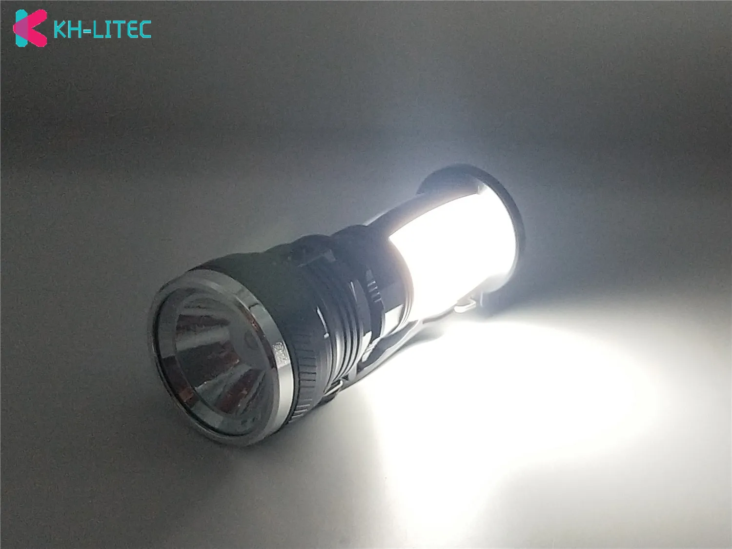 Солнечная энергия перезаряжаемый аккумулятор водонепроницаемый Светодиодный