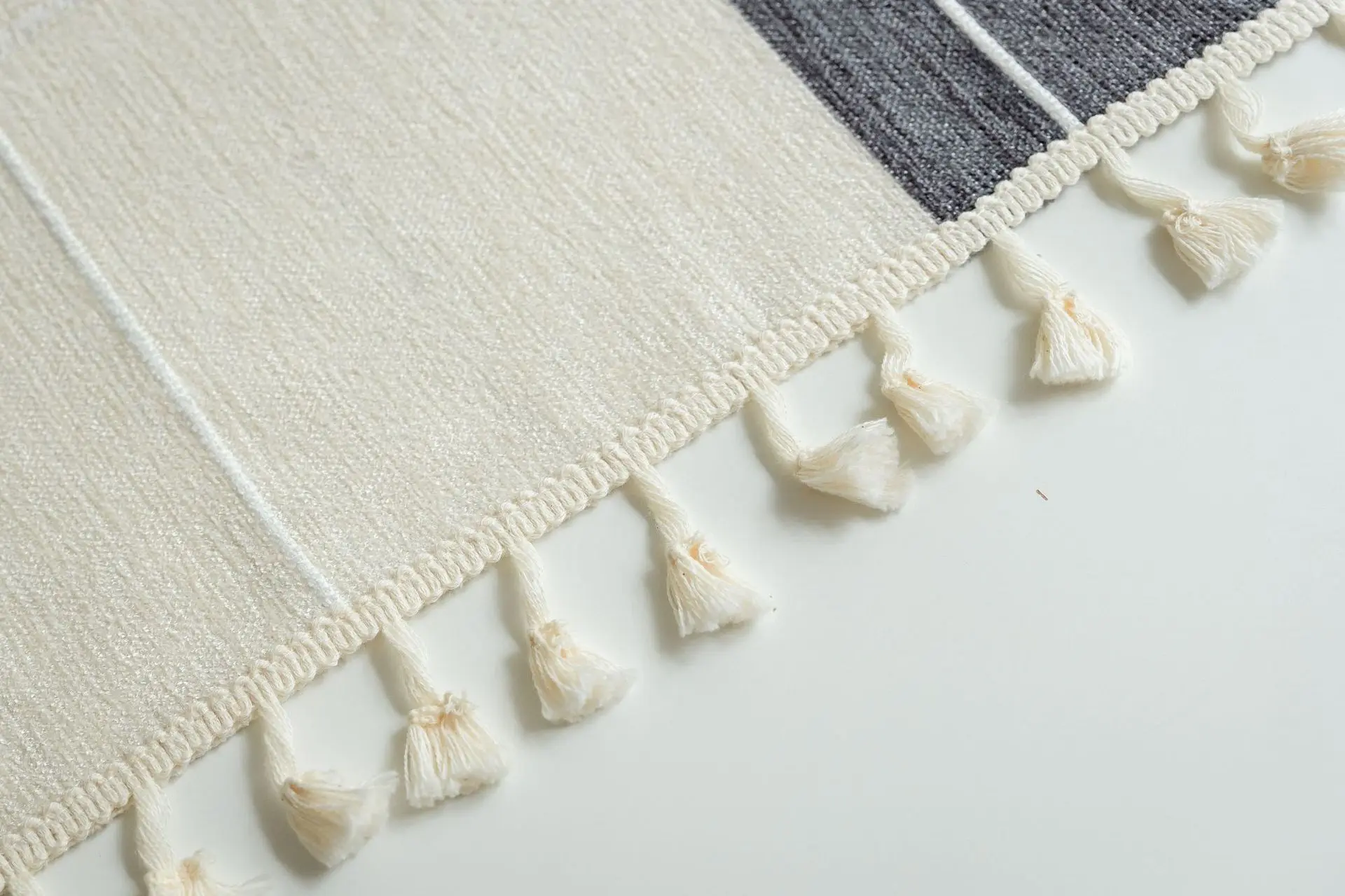 Plaid Two Tone Decorative Linen Tablecloth With Tassel Waterproof Oilproof Rectangular Wedding Dining Table Cover Table Cloth