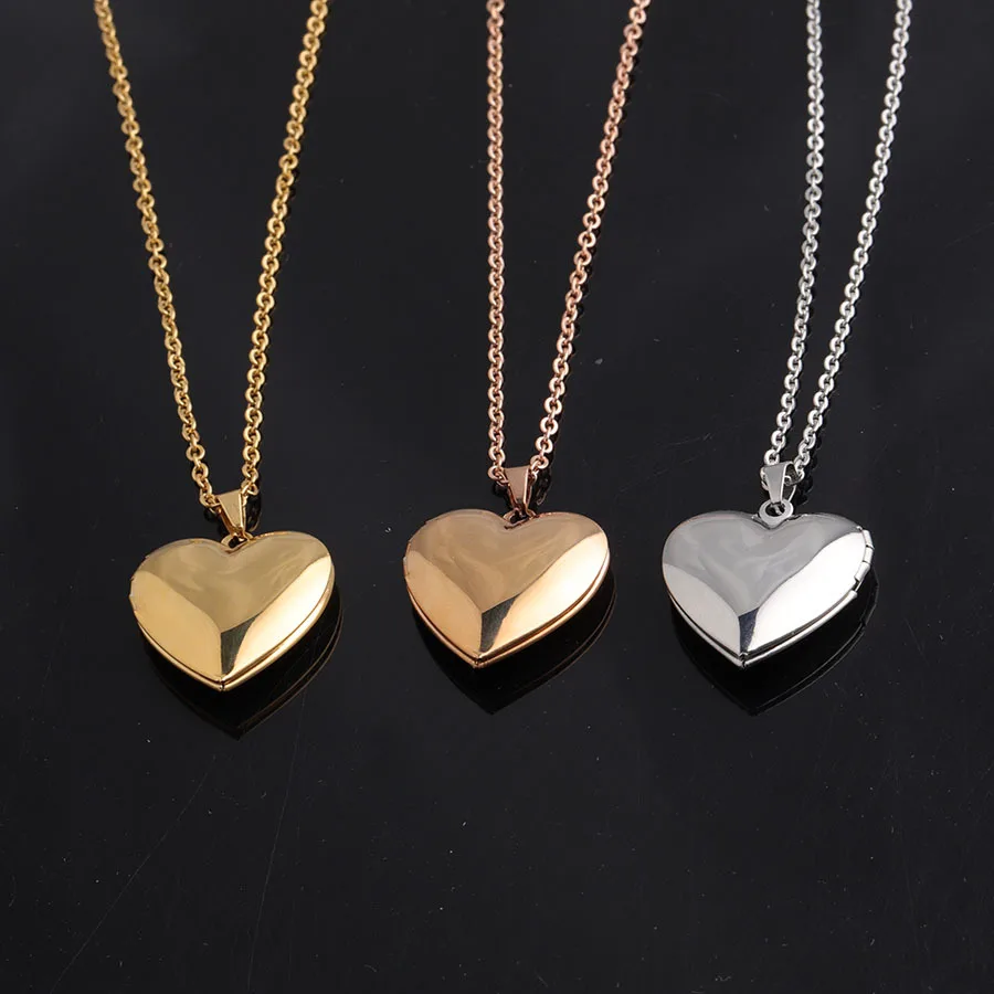 

Glossy Heart Necklace Stainless Steel Necklaces For Women Men 45cm Chain On Neck Decoration Openable Locket Charm Pendant Photo