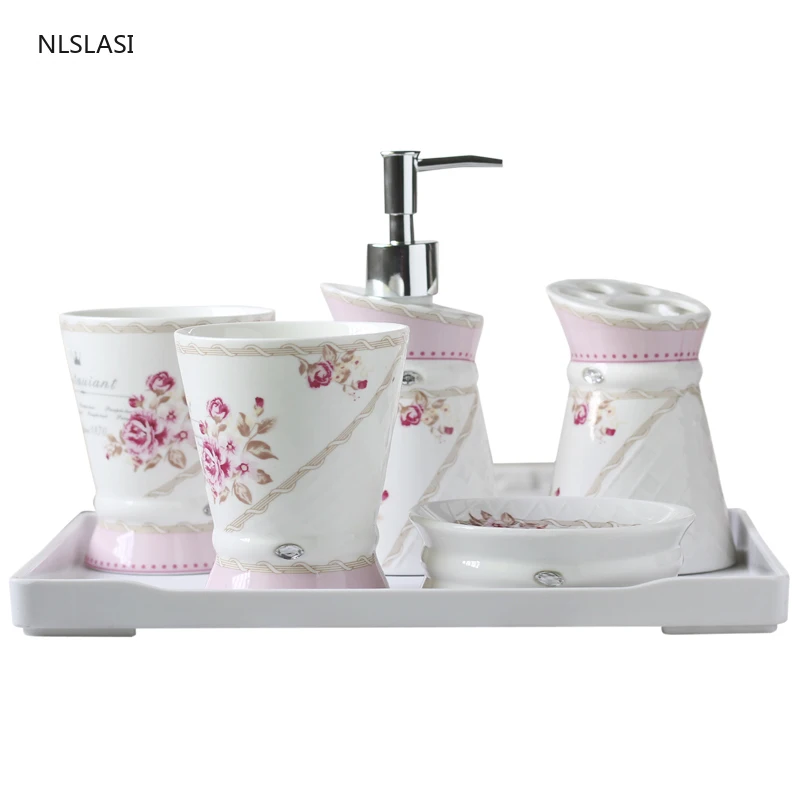 

European Flower Pattern Ceramic Home Bathroom Accessories Set Mouth Cup Toothbrush Holder Soap Dispenser Soap Dish Toiletries