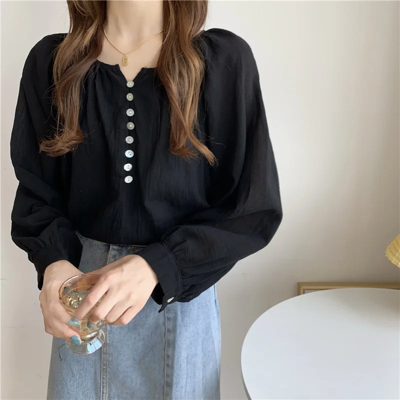 

French black long sleeved shirt female design sense of minority spring and autumn 2021 new Korean loose and thin top fashion