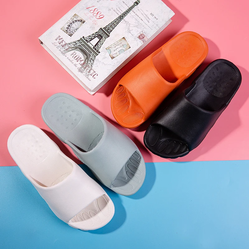 

House Slippers Unisex Summer Home Slippers Lightweight Women Bathroom Indoor Slippers Beach Shoes Slip On Lazy Shoes Comfortable