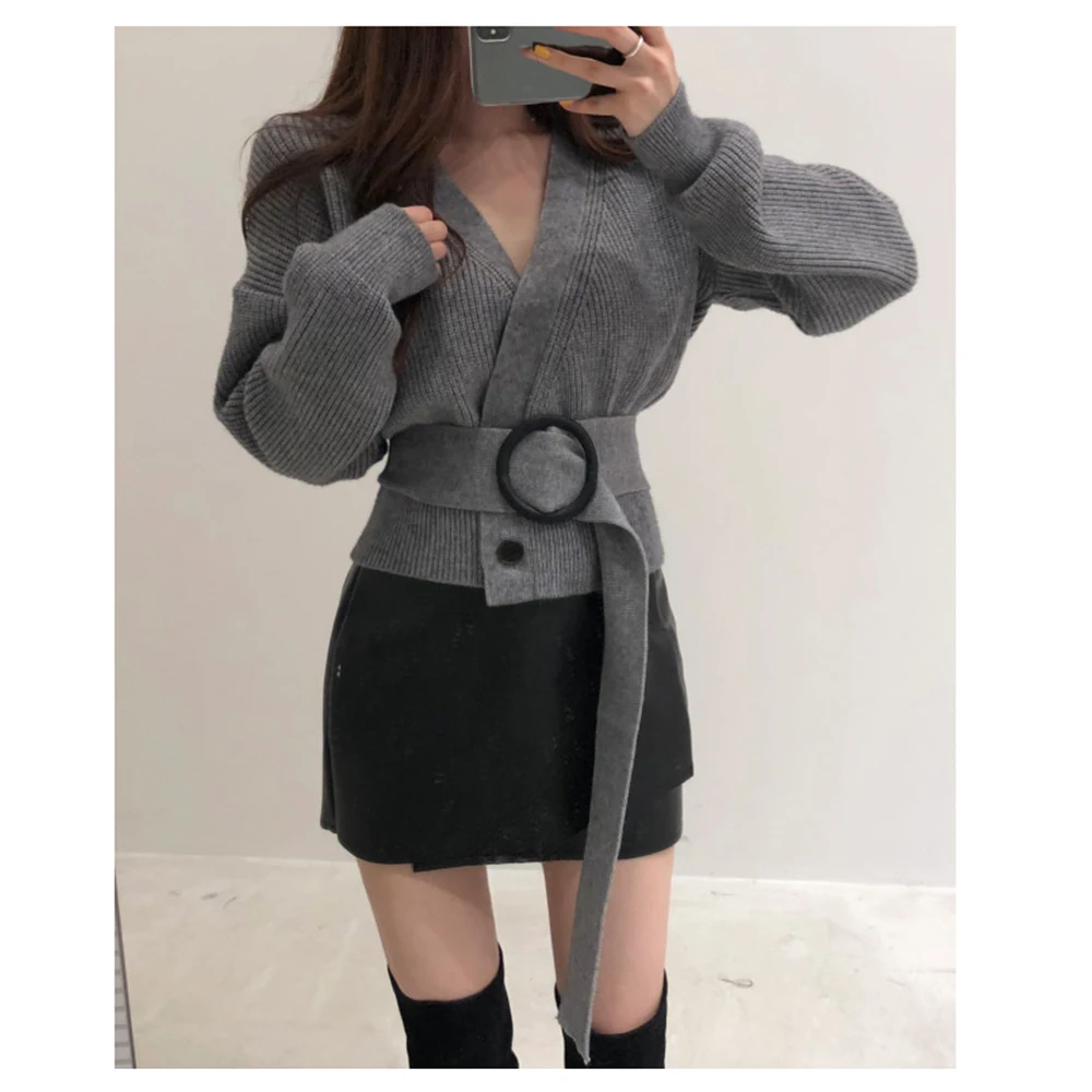 Женский свитер с поясом и высокой талией вязаный двубортный v образным вырезом