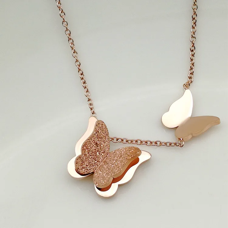 Women's Cute Butterfly Pendant Necklace Cktail Party Statement Necklace Street Style Korean Fashion Necklace Jewelry Gift 2020