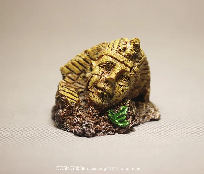 Миниатюры в средневековом римском замке египетская пирамида Фараон искаженный