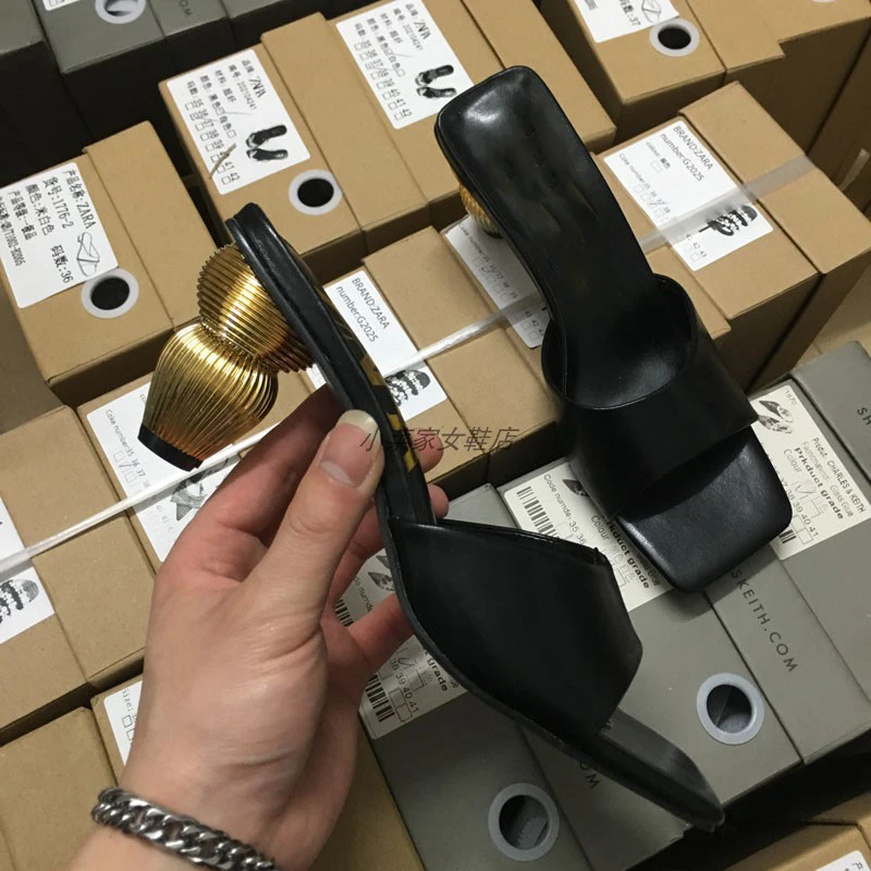 LMCAVASUN летние Новый стиль Женские сандалии на среднем каблуке однотонные Цвет