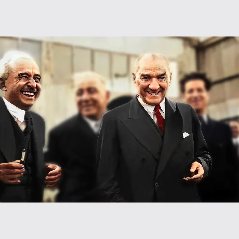 

Gazi Mustafa Kemal Ataturk Canvas Table