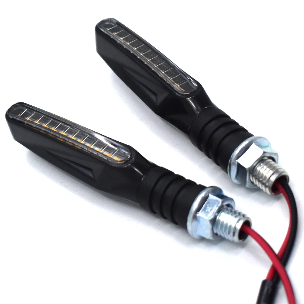 Универсальный фонарь для мотоцикла с поворотными сигналами мигающий