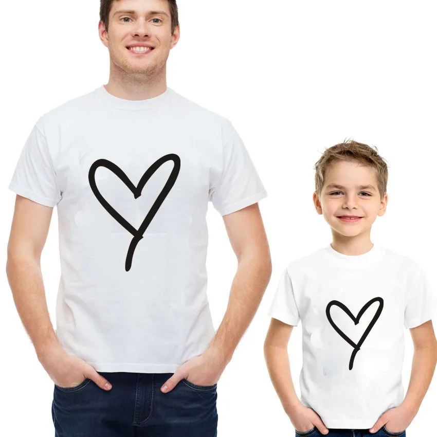 Фото 1PC Fashion Mommy and Me Heart Print Matching Tshirt Mom Daughter Dad and Son Family Look Clothes T Shirt Mother's Day Gift №3