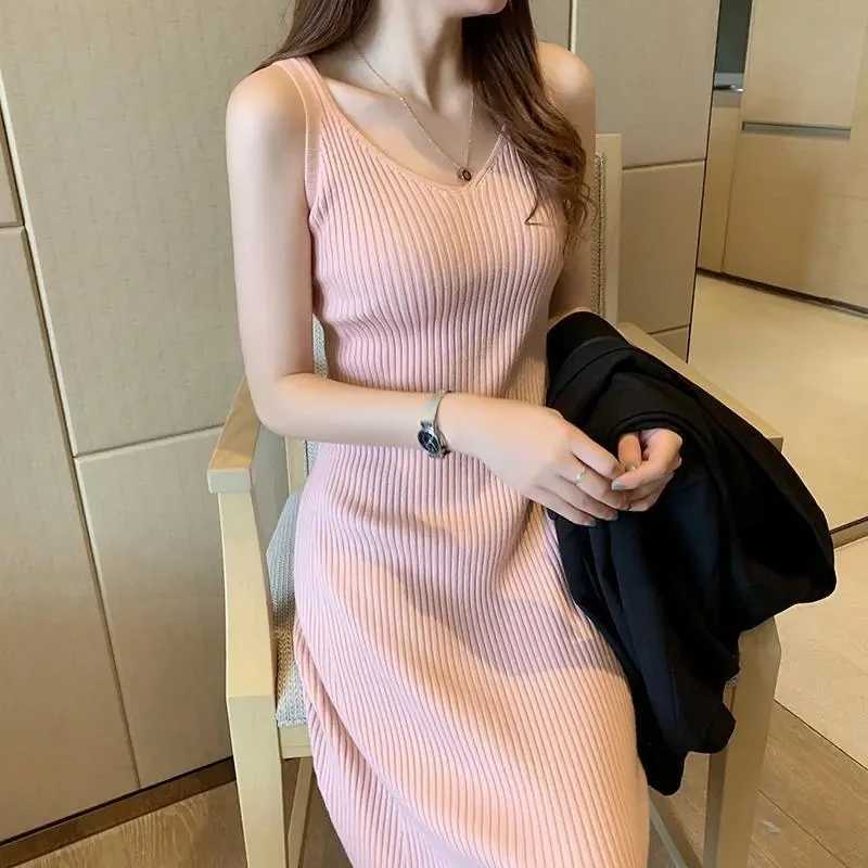 

2021 Summer Dress Women's Soft Knitted Sleeveless Long Dress Casual Stretch A Line V Neck Women Dresses Black Green Clothing