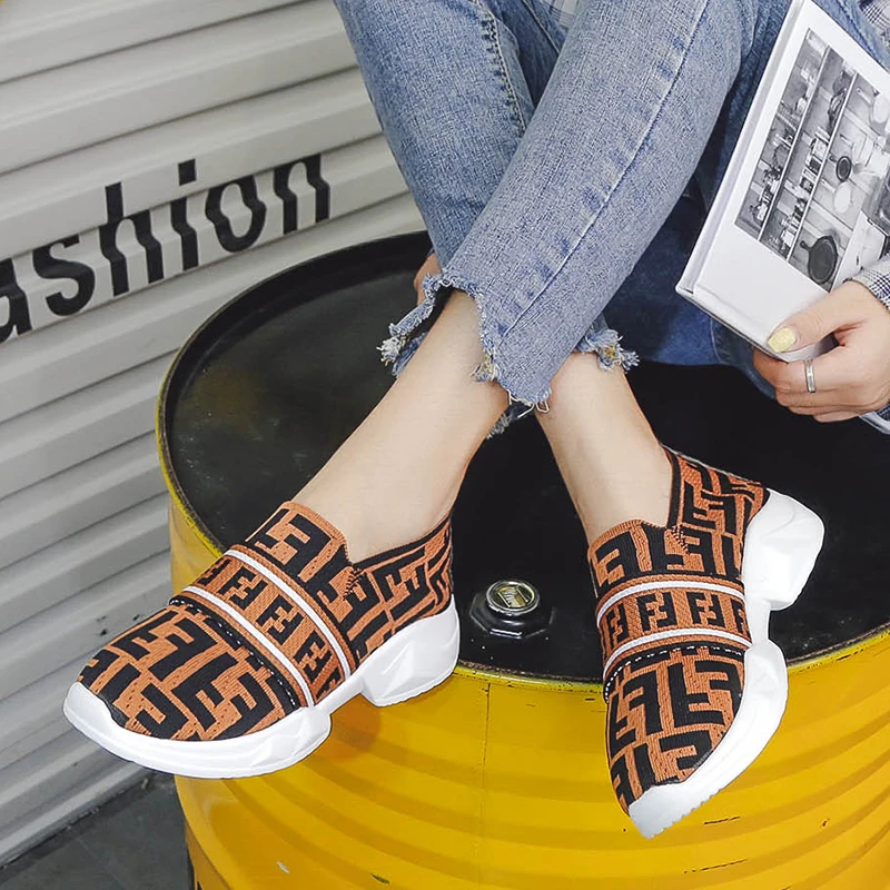 

Sneakers Women Vulcanized Shoes Ladies Solid Color Slip-On Sneakers for Female Casual Sport Shoes 2021 Fashion Mujer Shoes