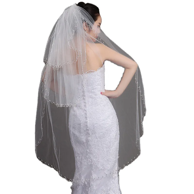 

Bridal Veil European and American Wedding White Three-Layer Hand-Stitched Beads Modeling Yarn