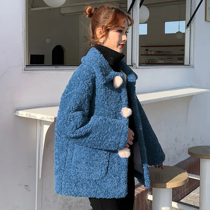 

2020 Korean version of the new autumn and winter all-match new year red fur one-piece lamb velvet solid color jacket women