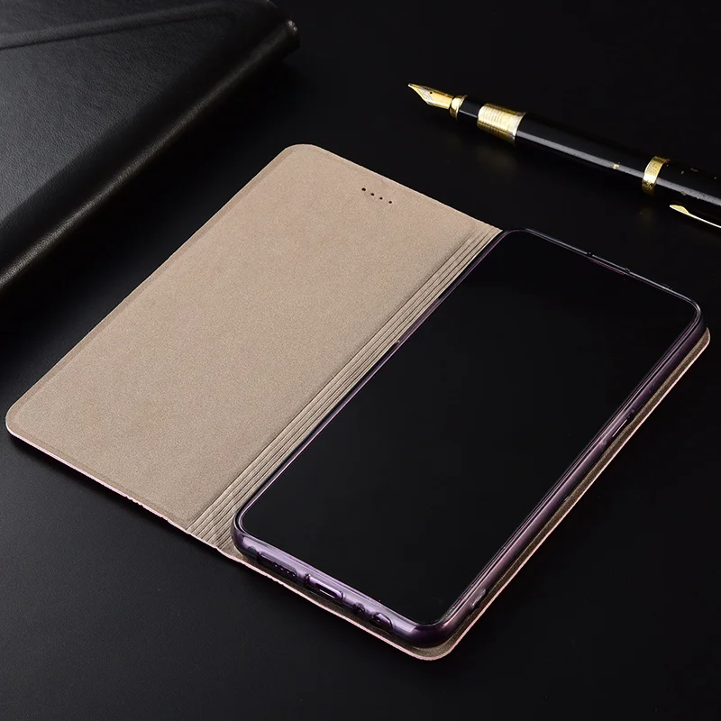 Чехол-книжка для LG V50S ThinQ кожаный с тканевым узором | Мобильные телефоны и