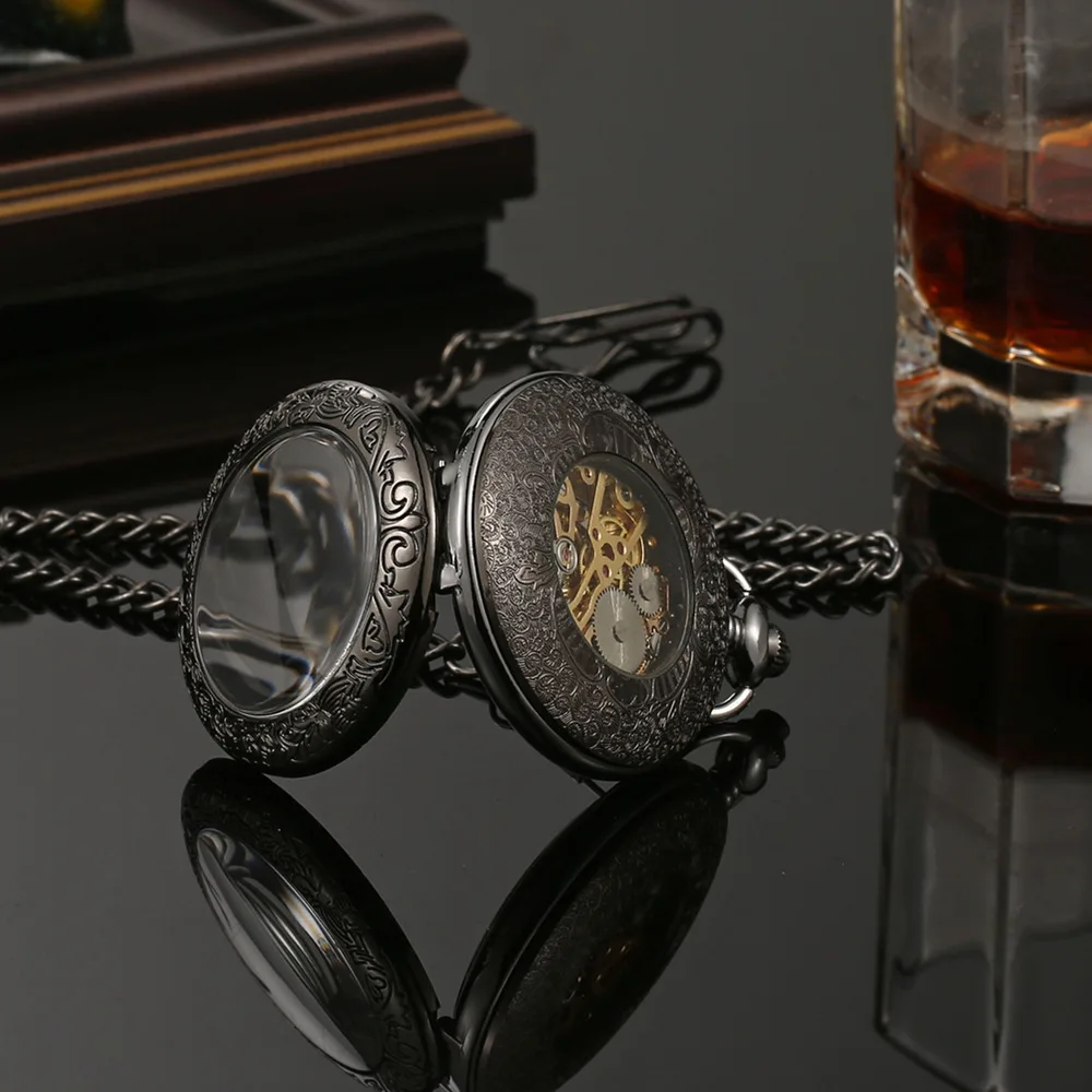 Black Steampunk Retro Machinery Pocket Watch Hollowed Necklace Movement Pocket & Fob Watches with Chain Men Women Clock Gifts