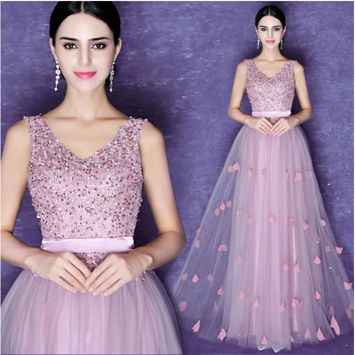 Длинное вечернее платье трапециевидной формы с v образным вырезом длиной в Пол