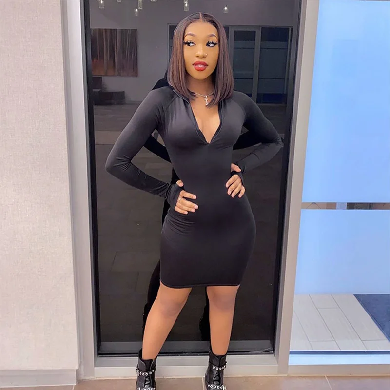 

2021 Autumn New Long Sleeve Refers to Lapel Deep v Front Chest Zipper Sexy Jumpsuit Short Skirt for Women