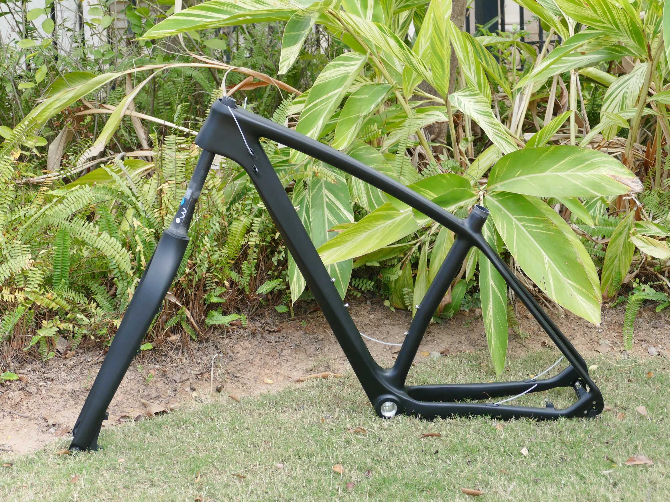 FR-708 Высококачественная полностью карбоновая UD матовая Дисковая тормозная рама